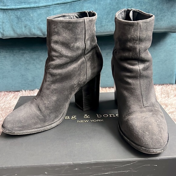 rag & bone ‘Ashby’ Bootie in Sz 9, Asphalt Suede - Picture 2 of 7